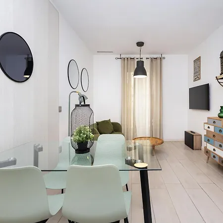 Apartament Tina
